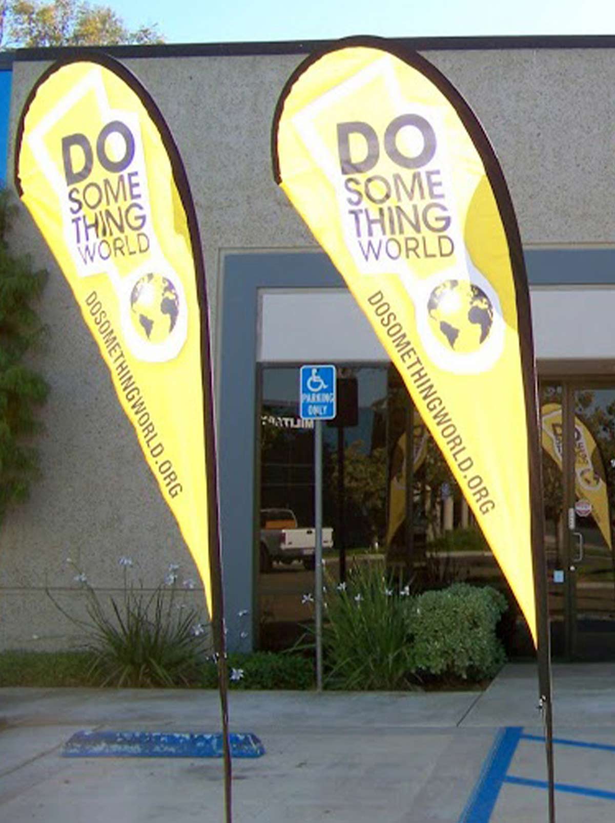 custom business signs outdoor San Diego, California